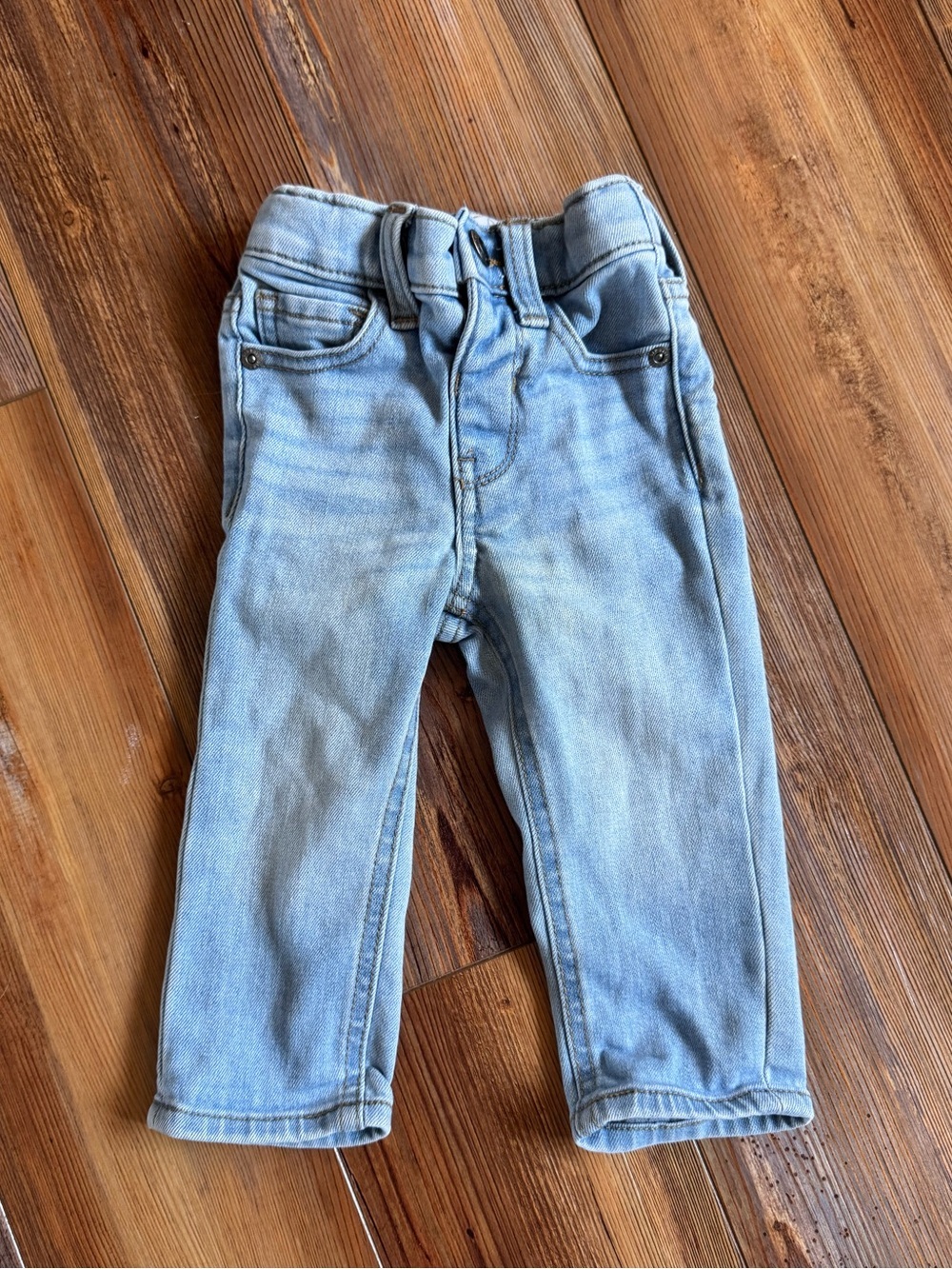 12-18 M, Old Navy, Kids Light Blue Denim Jeans. Unisex